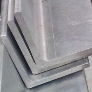 Уголок стальной оцинкованный разнополочный 5х150х50х6000 гнутый